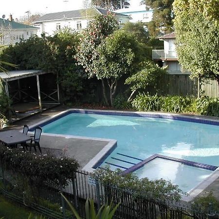 Mt Albert Motor Inn Auckland Buitenkant foto